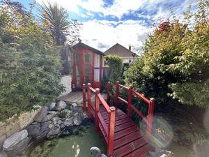 Photo 24- click for photo gallery